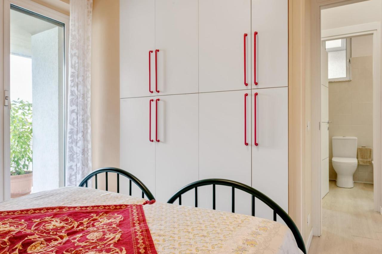 Luni Mare Bright Terrace Flat With Parking Apartment Marinella di Sarzana Exterior photo